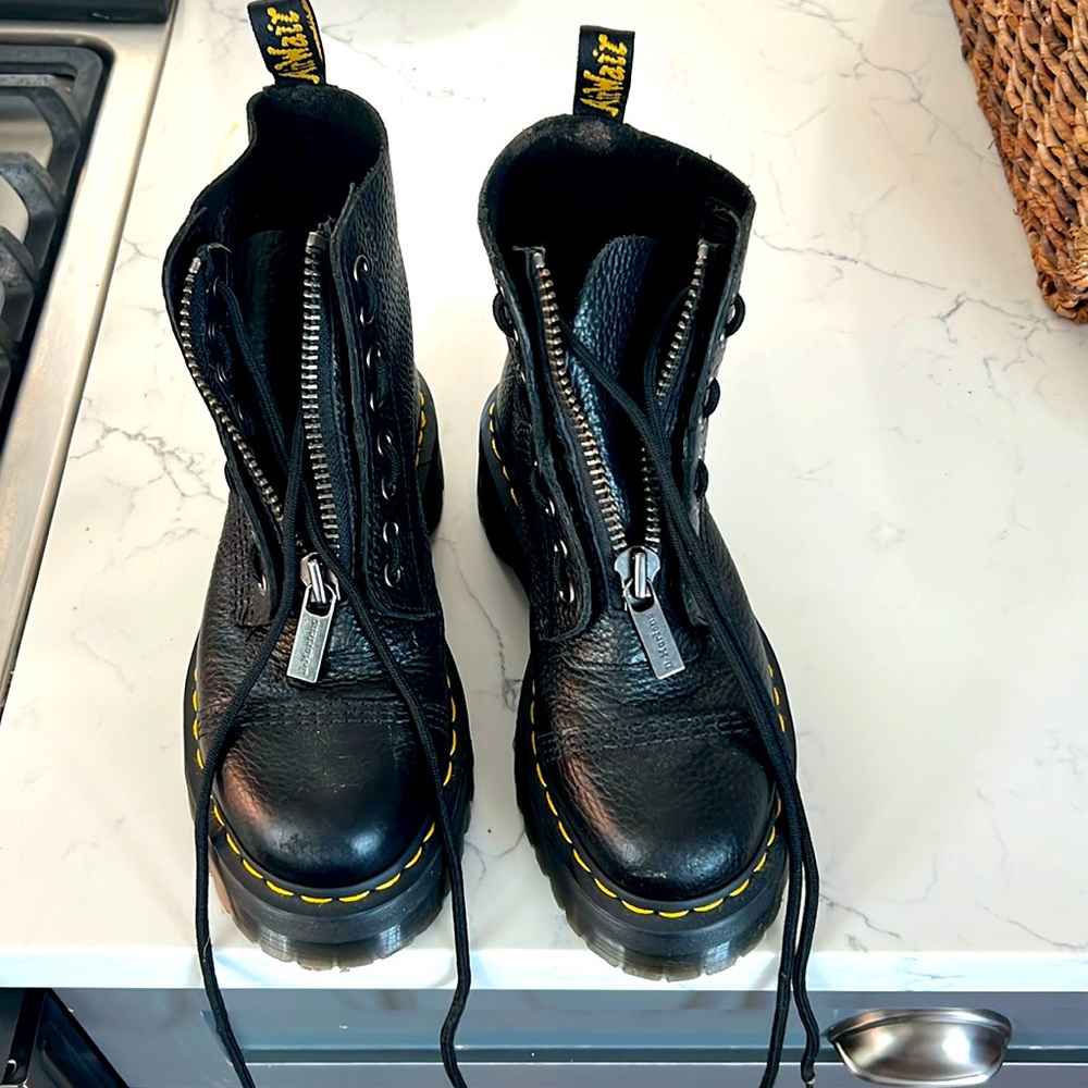 Dr.Marten Sinclair women’s 7